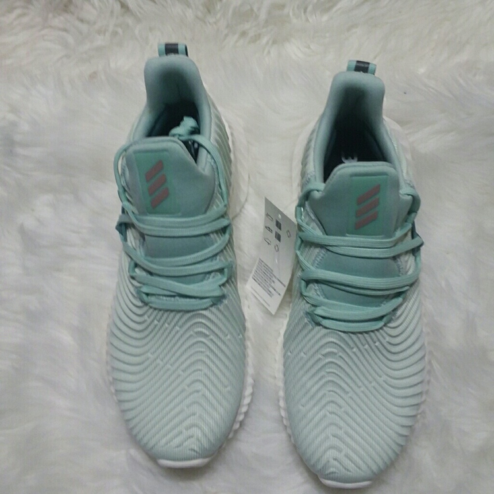 NWT Adidas Alphabounce Instinct Mint Green Shoes - Picture 5 of 7
